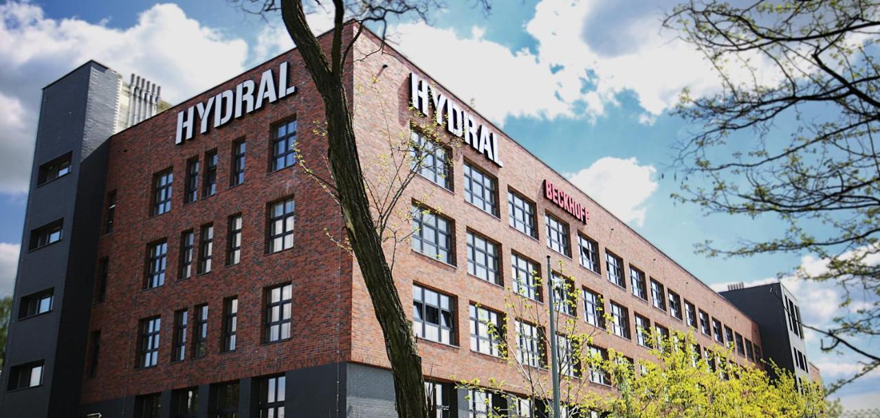 Apartimento Hydral Luna Wrocław Exterior foto
